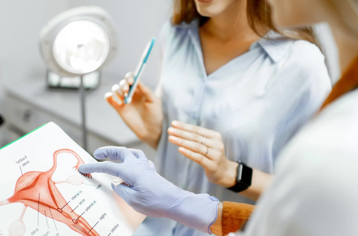Cáncer de ovario Manejo integral y seguimiento continuo.